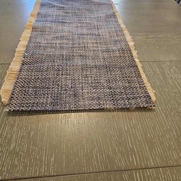 VINTAGE 2 piece Runner Tan Burlap w Fringe & Brown Weave. 72"x14" - Picture 5 of 10